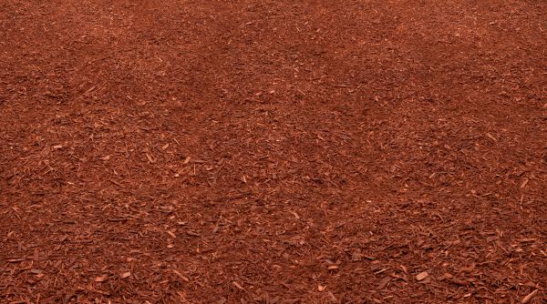 Red Mulch Delivery in Redford