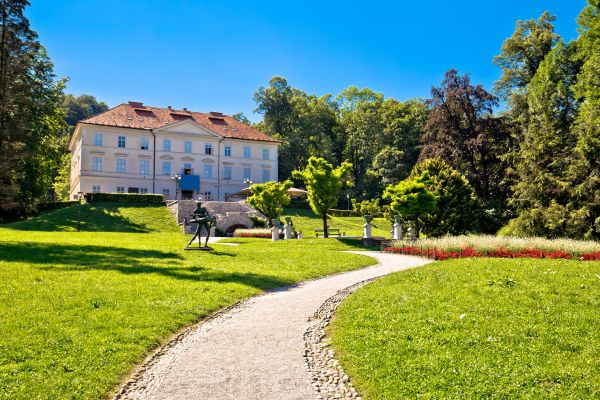 Park Landscape Maintenance in Redford